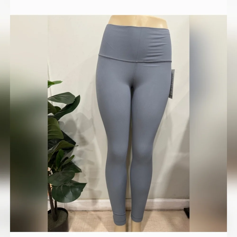 Lululemon Align Ribbed HR Pant 25"/Size 8 /NWT - Picture 4 of 7